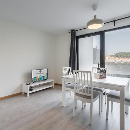 포르투 Guestready - Sleek Monochromatic In Bonfim 아파트 외부 사진