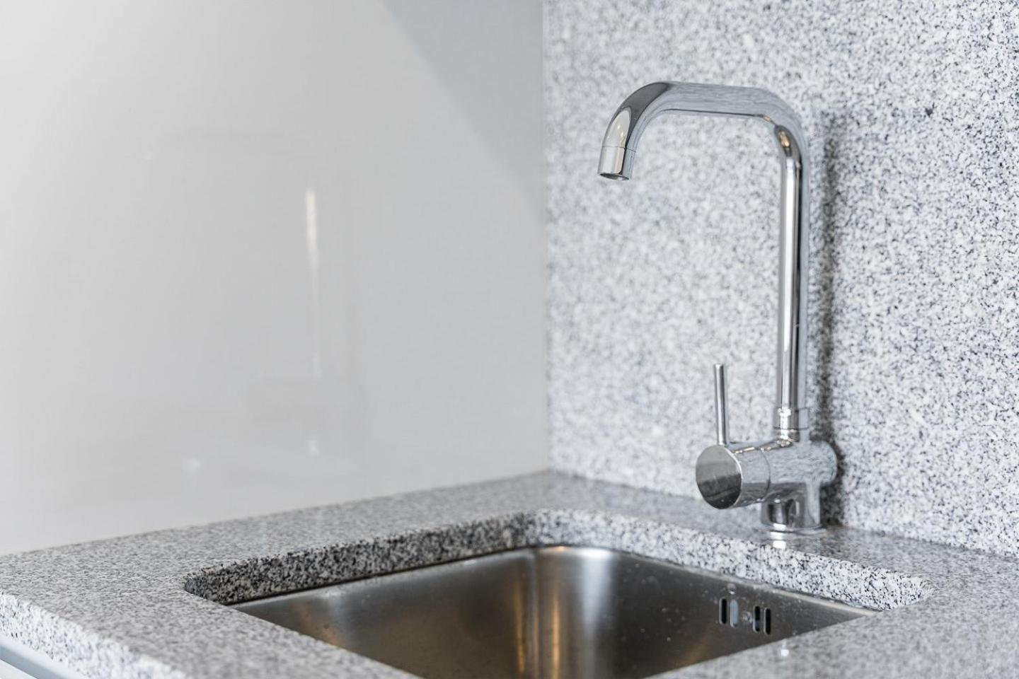 포르투 Guestready - Sleek Monochromatic In Bonfim 아파트 외부 사진